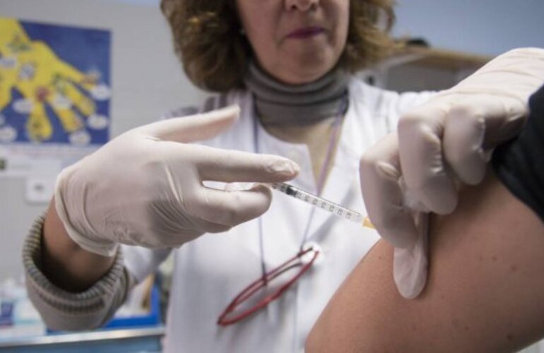 Imagen de La provincia comienza la campaña de vacunación contra la gripe el lunes