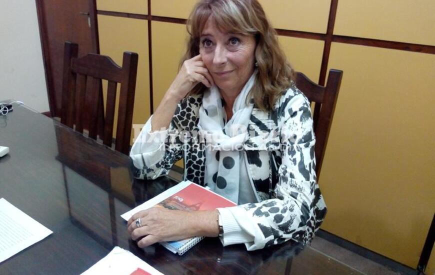 Caserio en la sala de reuniones del Concejo