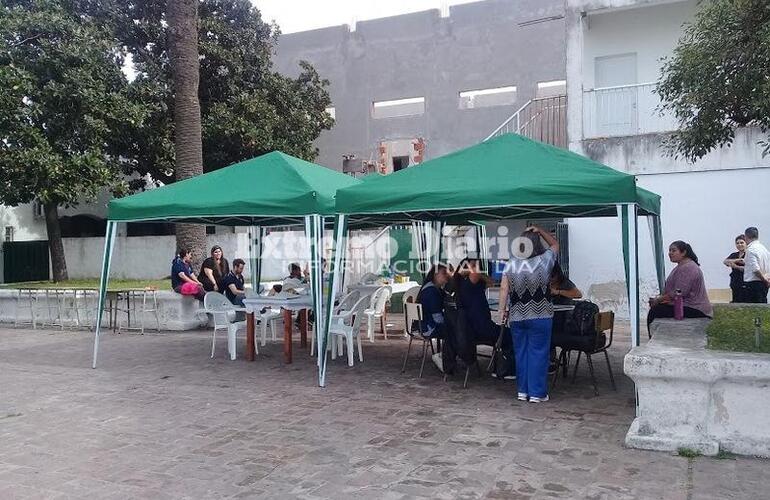 Esta mañana. En esta ocasión la actividad se realizó frente al atrio parroquial.