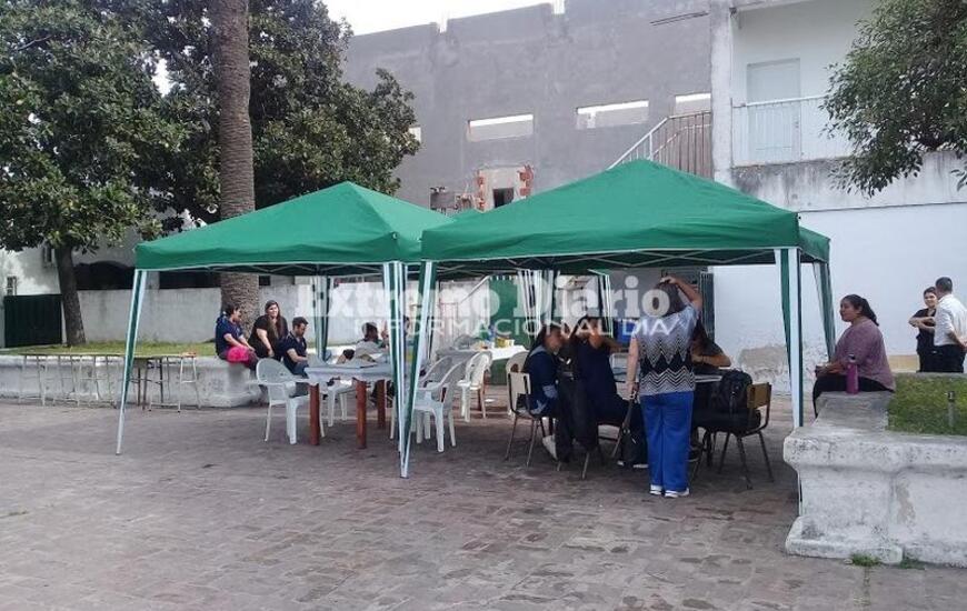 Esta mañana. En esta ocasión la actividad se realizó frente al atrio parroquial.