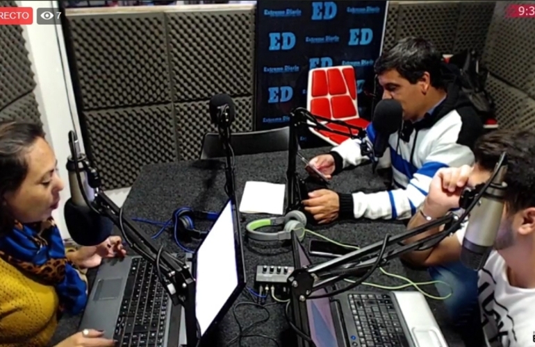 Imagen de Emisión EN VIVO de Dos & Pico, Radio Extremo 106.9