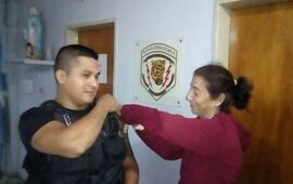 Imagen de De 30 dosis para los polic&iacute;as, s&oacute;lo se vacunaron 10