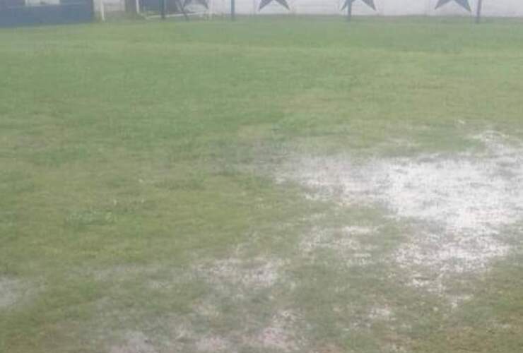 Imposible. La lluvia esta vez fue la culpable y le bajó la persiana a un gran partido.