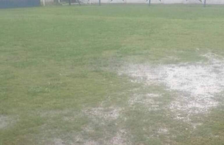 Imposible. La lluvia esta vez fue la culpable y le bajó la persiana a un gran partido.