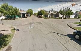 La zona. Los hechos acontecieron en Lisandro de la Torre y Rivadavia. Foto: Street View