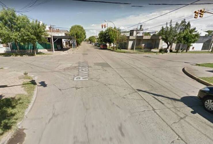 La zona. Los hechos acontecieron en Lisandro de la Torre y Rivadavia. Foto: Street View