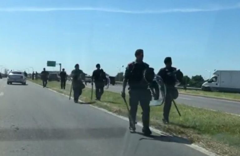 Gendarmería controlaba en avenida Circunvalación.