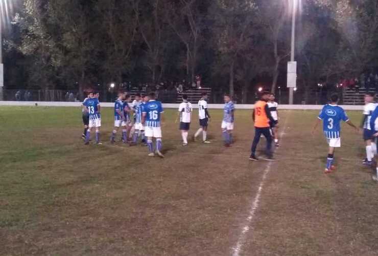 Repartieron puntos: El resultado dejó la tabla ajustada.