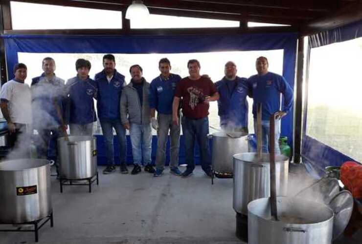 Imagen de El Sindicato de Camioneros celebró el Día del Trabajador con la tradicional locreada