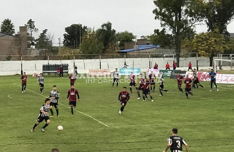 El Panza manejó el balón todo el partido y fue superior al Ciclón de Villa