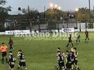 Festejo de gol Panza. Orsolini festejando con sus compañeros el 1 a 0 parcial.