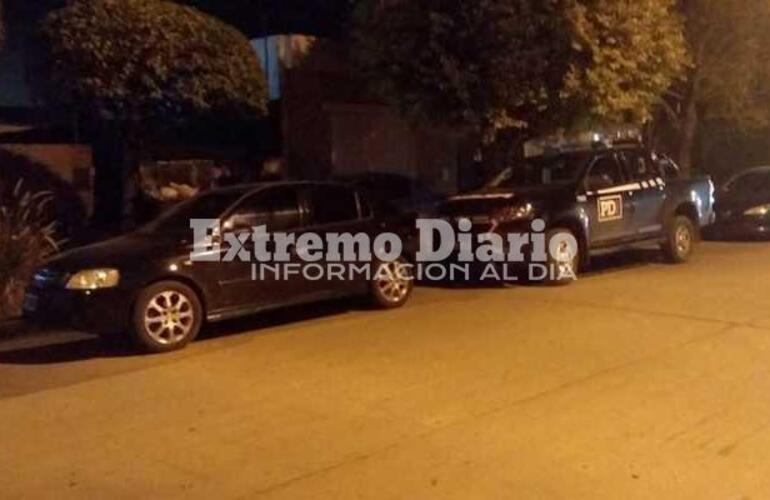 Imagen de Investigación por estafa deriva en allanamiento en Libertad al 100