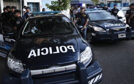 Imagen de Pasan a disponibilidad a un jefe de la delegación local de la Policía Federal