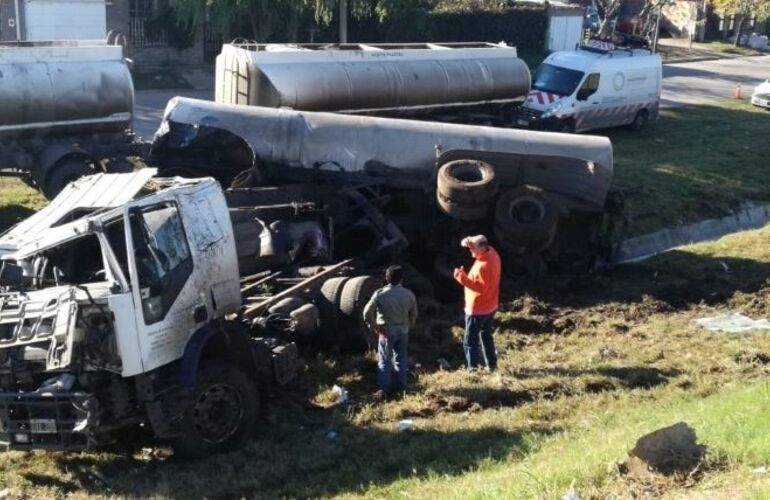 La impactante escena del accidente.  Foto: Rosario3.com