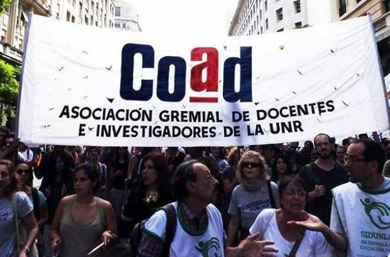 Imagen de Docentes votar&aacute;n un nuevo plan de lucha: se esperan paros de 24 y 48 horas