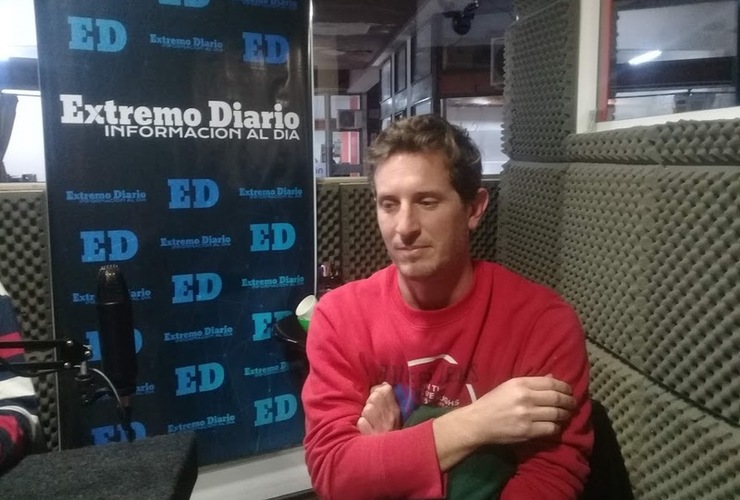 Dio la cara. Román De Cristófano se llegó a Radio Extremo para dar su versión.