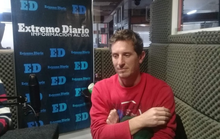 Dio la cara. Rom&aacute;n De Crist&oacute;fano se lleg&oacute; a Radio Extremo para dar su versi&oacute;n.