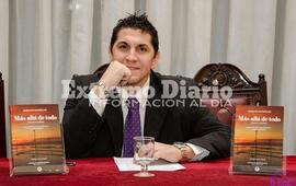 Presentará su nueva novela.
