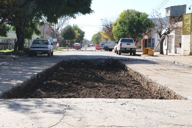 Imagen de Continúan con los trabajos de reparación de calles
