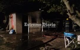 Imagen de Familia de Fighiera perdi&oacute; todo en un incendio