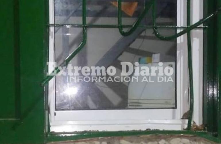 Imagen de Inseguridad: Violentaron una reja y les vaciaron la casa