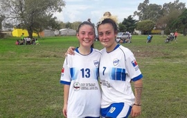 Luana Araujo y Mailén Aguirre, jugadoras de Libertad de General Lagos, pasarán a formar parte del "Rojo y Negro".