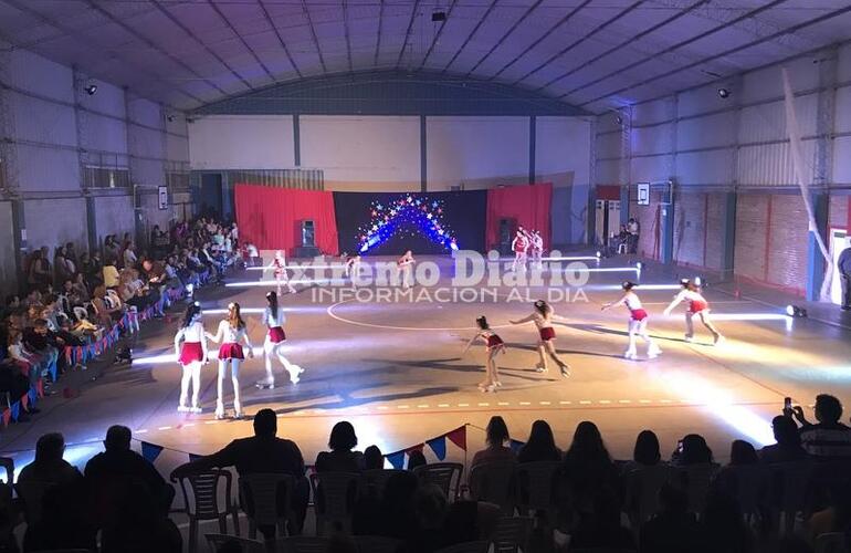 La Gala de Patín fue un éxito. Familiares y amigos disfrutaron de una gran noche de Patinaje en Talleres.