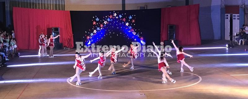 La Gala de Pat&iacute;n fue un &eacute;xito. Familiares y amigos disfrutaron de una gran noche de Patinaje en Talleres.