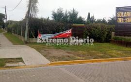 El partido encontró cortado y dañado sus pasacalles