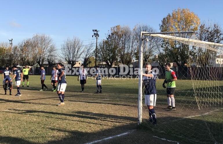 El area de los goles. E ese arco se anotaron los 2 goles del cotejo. Albrant y Melillo.