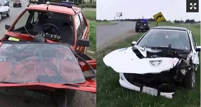 As&iacute; quedaron los dos autos. Foto: Rosario 3