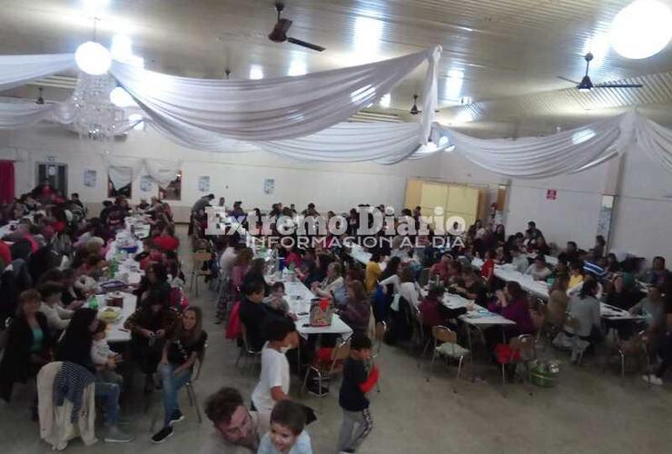 Imagen de Casi 400 personas participaron del Bingo a beneficio del Comedor