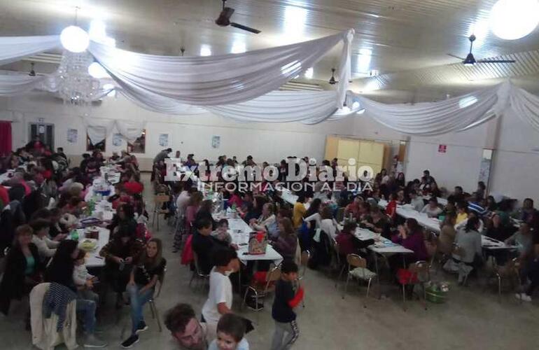 Imagen de Casi 400 personas participaron del Bingo a beneficio del Comedor