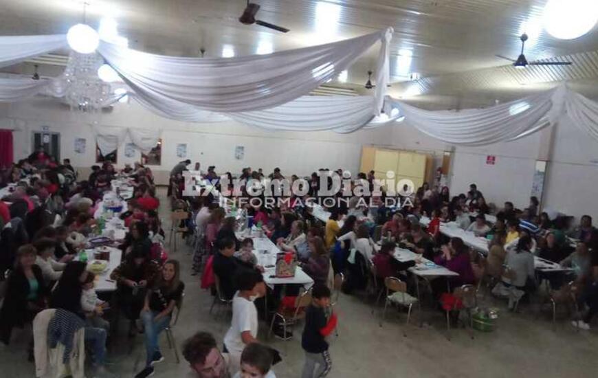 Imagen de Casi 400 personas participaron del Bingo a beneficio del Comedor