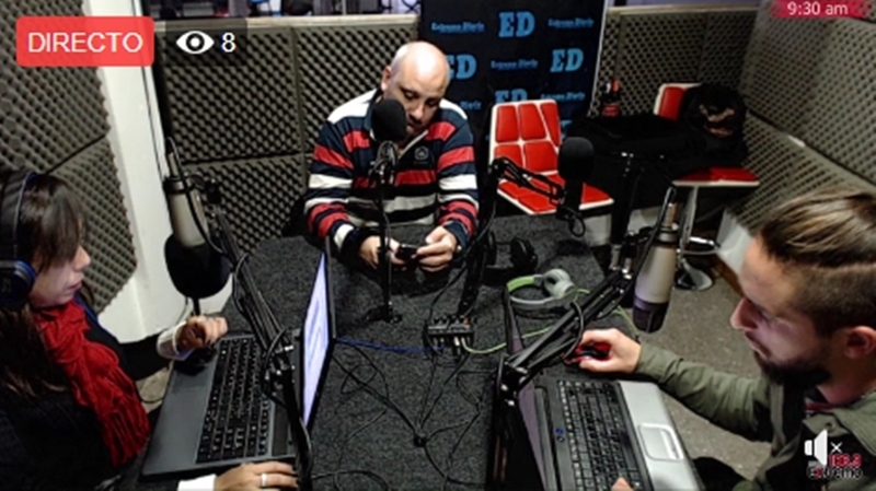 Imagen de Emisión EN VIVO de Dos & Pico, Radio Extremo 106.9