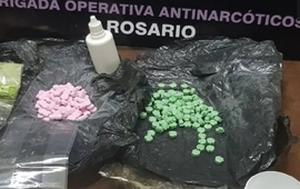 Decenas de pastillas, marihuana y otros elementos secuestrados.