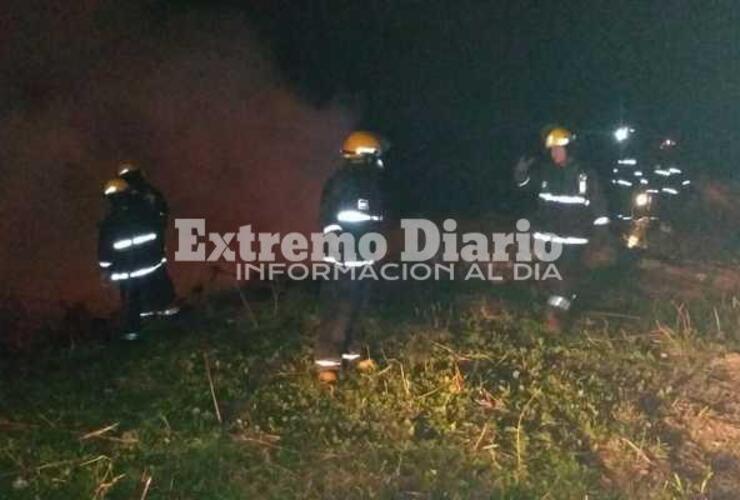 Imagen de Incendio en una cava con basura