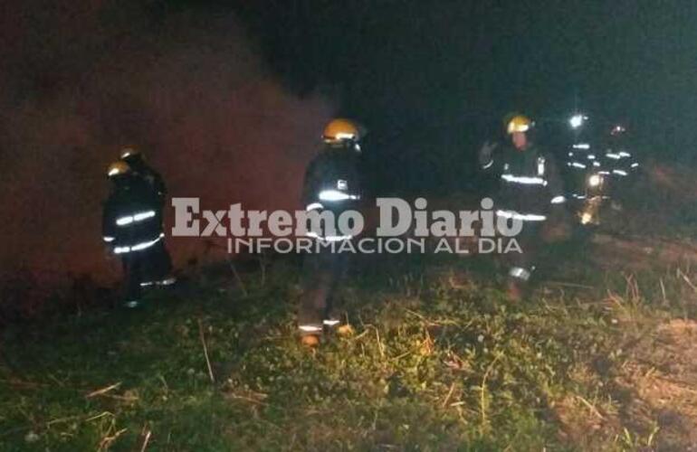 Imagen de Incendio en una cava con basura