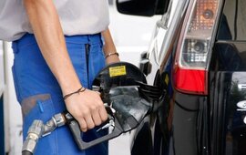 Imagen de YPF aumenta sus combustibles un 1,5 por ciento