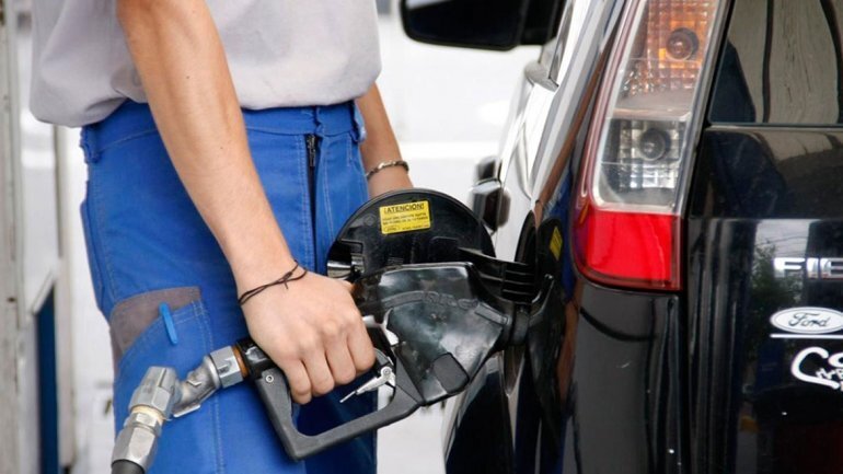 Imagen de YPF aumenta sus combustibles un 1,5 por ciento