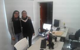 Eliana Girotti junto a la Trabajadora Social Andrea Altamirano, ya en funciones dentro del nuevo espacio.
