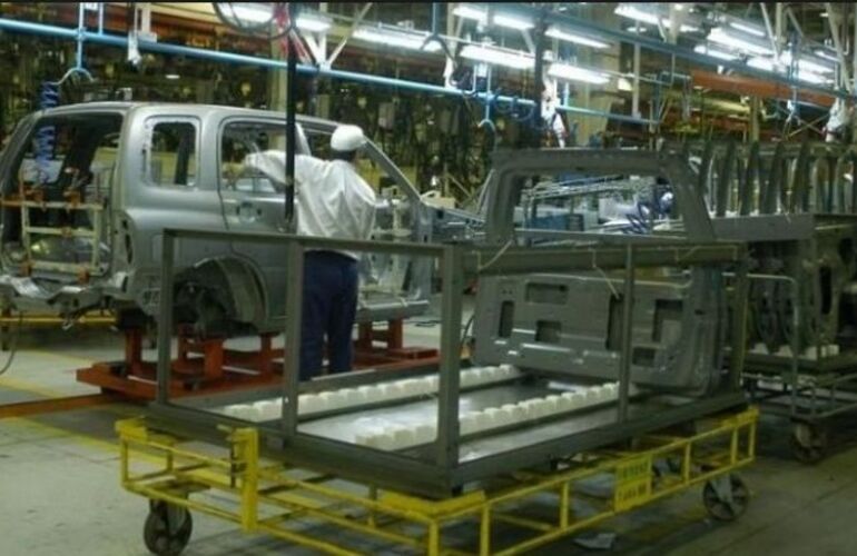 La crisis econ&oacute;mica impacta de lleno en la industria automotriz.