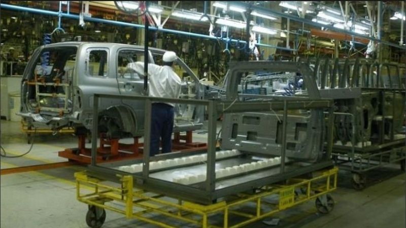 La crisis econ&oacute;mica impacta de lleno en la industria automotriz.