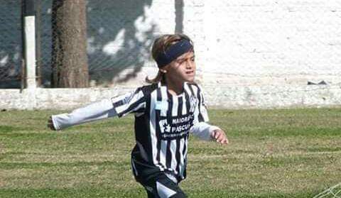Imagen de Un peque&ntilde;o 'Panza' fue elegido por el Club Atl&eacute;tico Lan&uacute;s