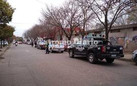 Imagen de En los accesos y dentro de la ciudad; siguen los controles