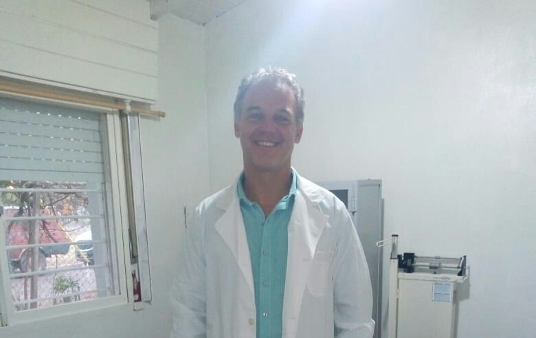 El Dr. Cavallero a cargo de la atenci&oacute;n m&eacute;dica generalista.