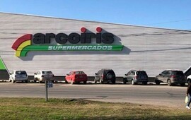 El supermercado que fue asaltado este martes sobre la ruta 33. Foto: Facebook