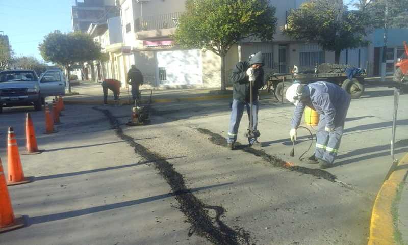 Imagen de Siguen los trabajos de bacheo
