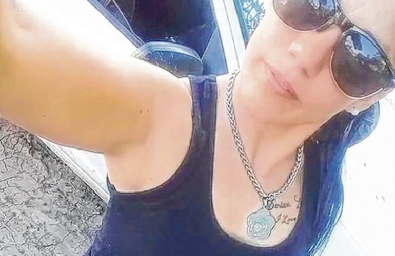 La mujer. Luciana Vera conoc&iacute;a al adolescente y adem&aacute;s sab&iacute;a de la posici&oacute;n econ&oacute;mica de los padres.