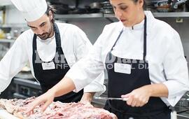 El curso dura tres meses.